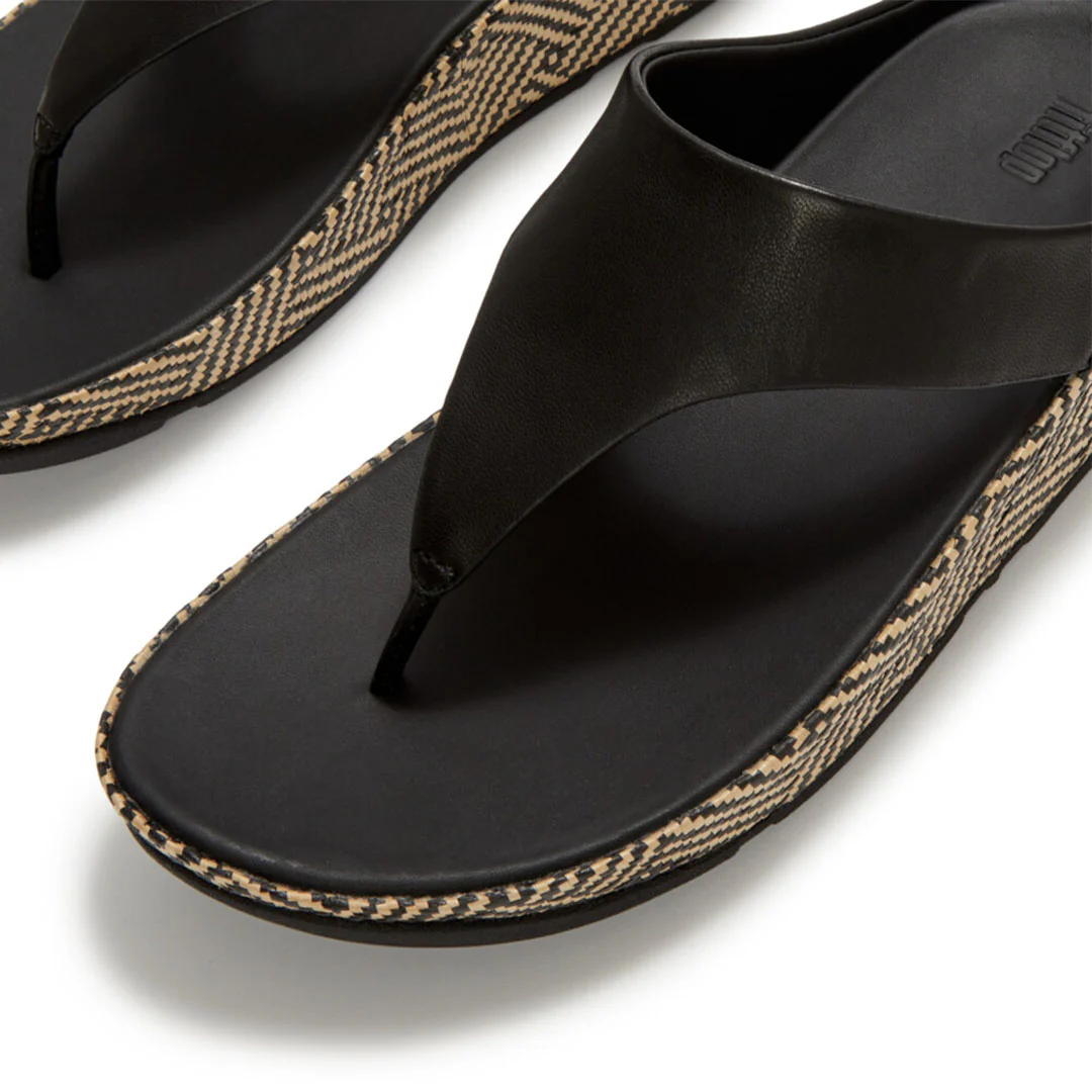 LULU Lux Graphic-weave Leather Toe-post Sandals - Image 4