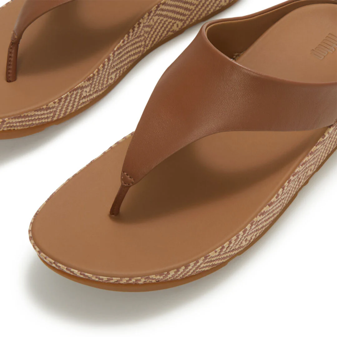LULU Lux Graphic-weave Leather Toe-post Sandals - Image 4